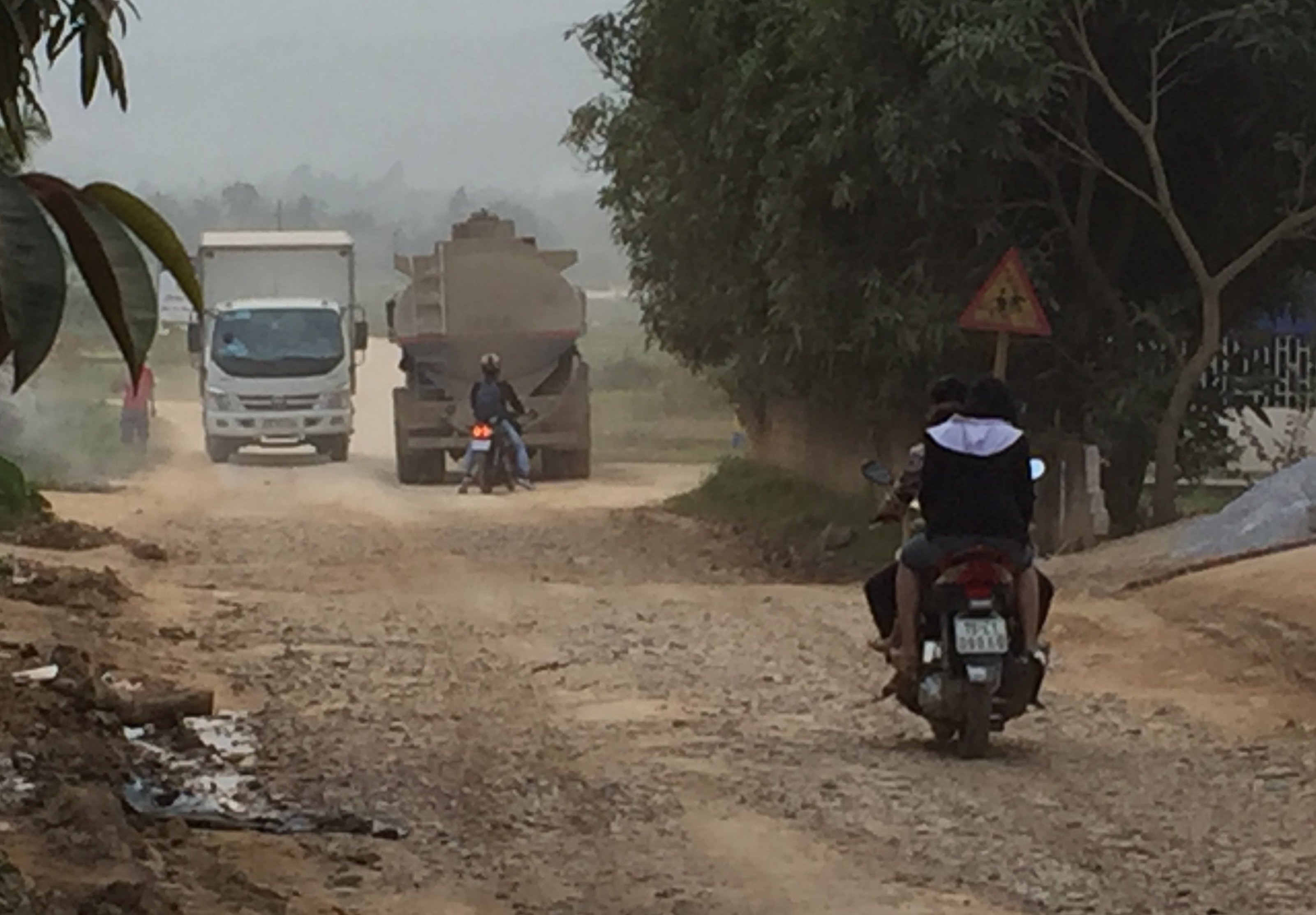 Thông tin từ đường dây nóng